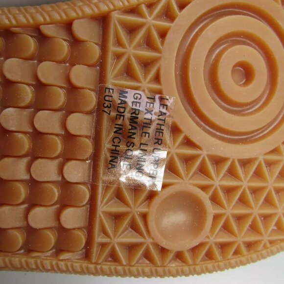 NEW SILENT D Womens Seena Sneakers Hook & Loop Low-Top Suede Toe White - Picture 2 of 9